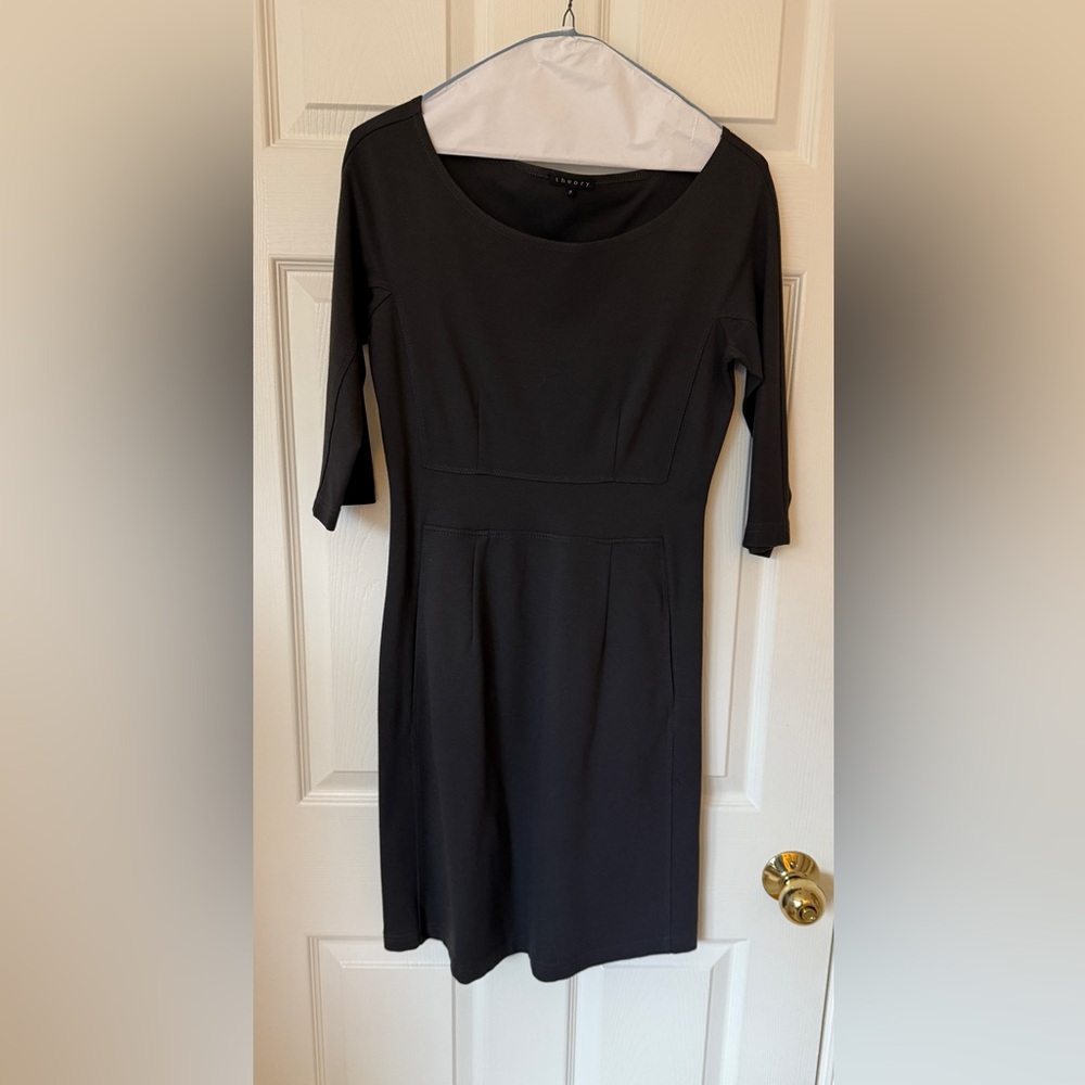 Theory Stretchy Scoop Neck Sheath Dress Gray Wardrobe Basic *EUC* 🇺🇸 Made in USA - Picture 4 of 12